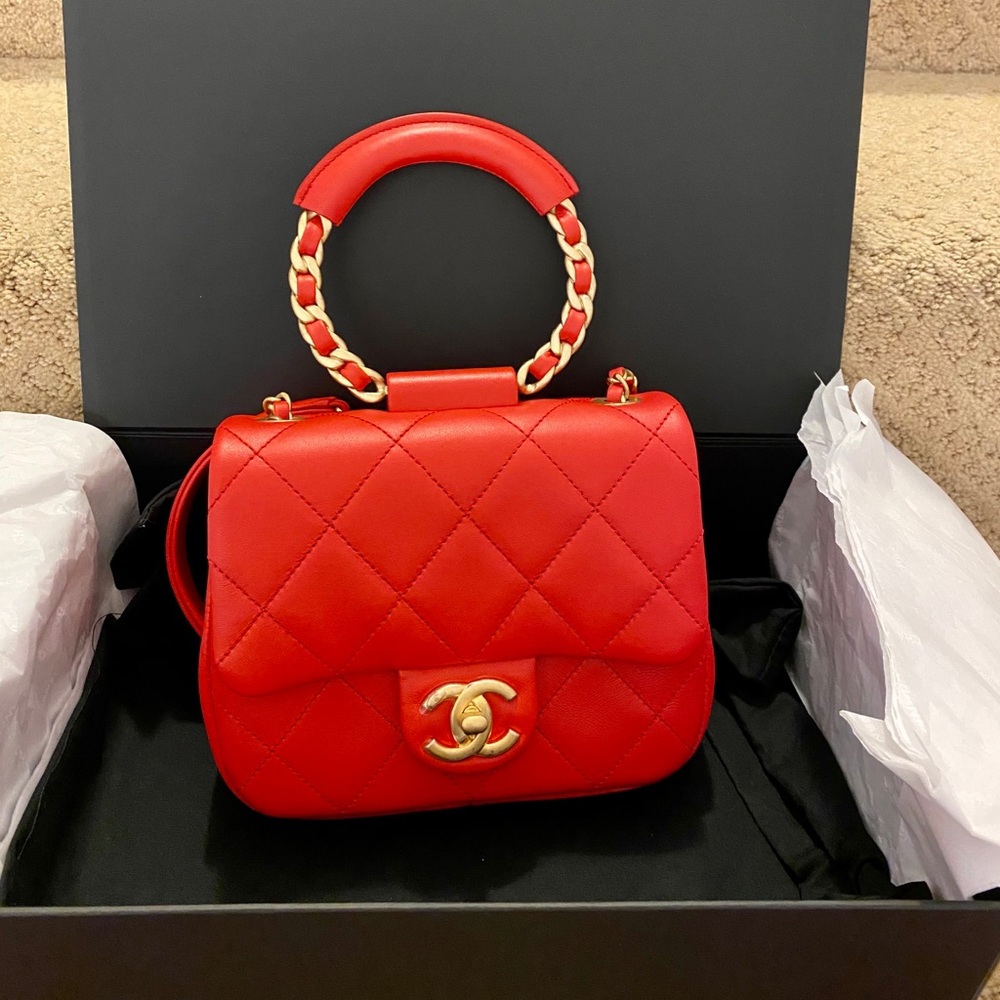 Authentic Chanel in the loop mini flap bag SP2020